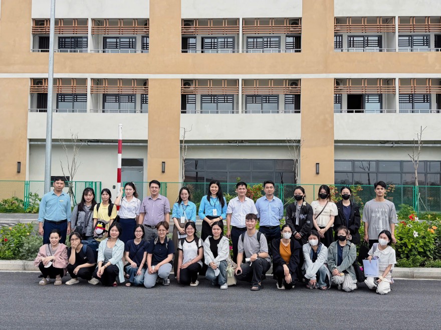 Sinh viên ngành Ngôn ngữ Trung Quốc Trường Đại học Thành Đông đi thực tập tại Công ty TNHH PEGATRON Việt Nam