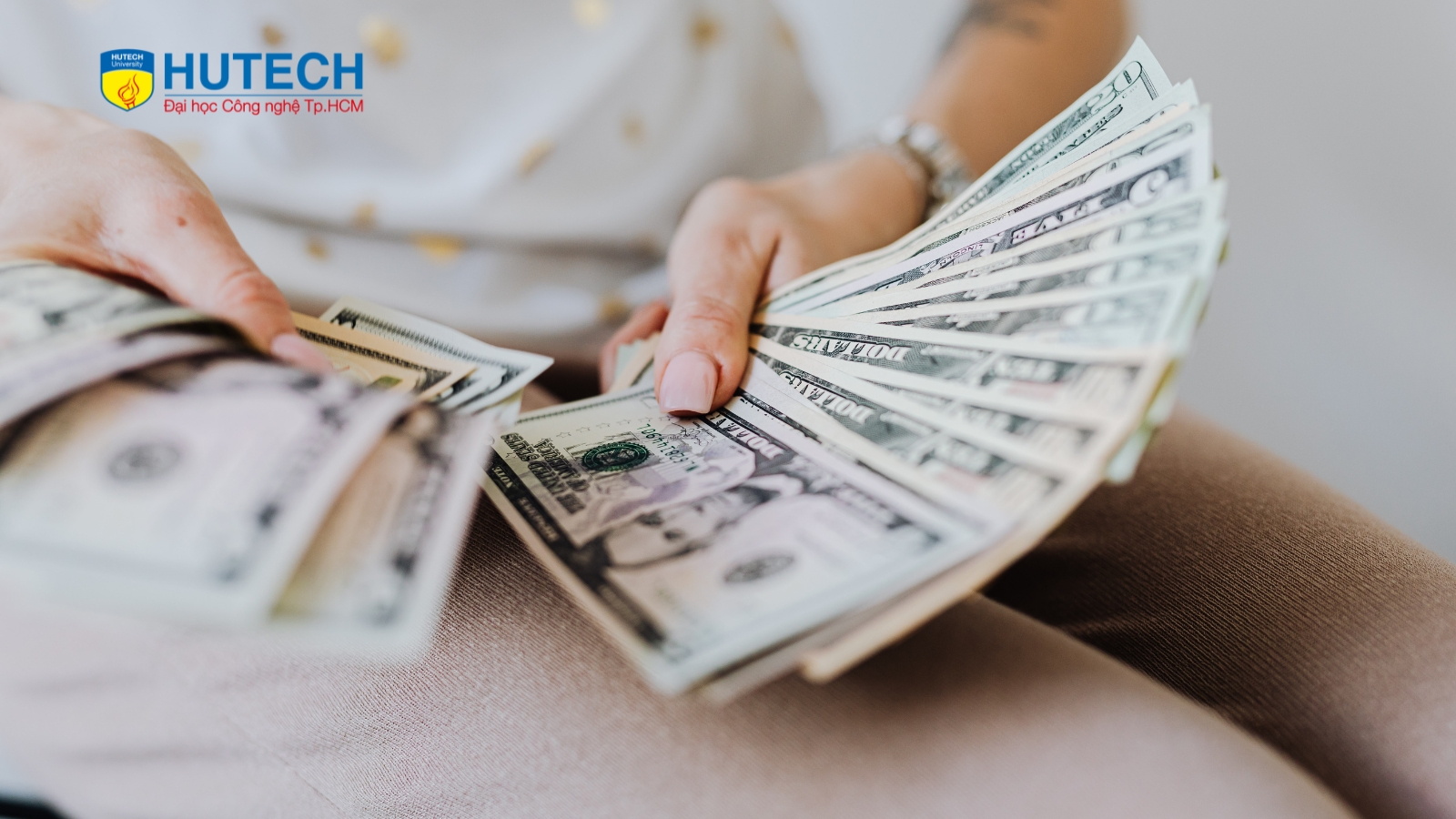 Mức lương ngành tâm lý học ở Việt Nam: Báo cáo chi tiết và dự báo tương lai năm 2030!
