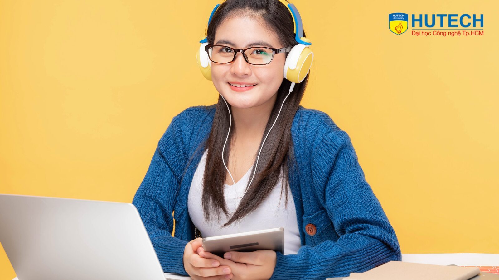 ẢNH WEB TS ĐẠI HỌC TỪ XA (25)