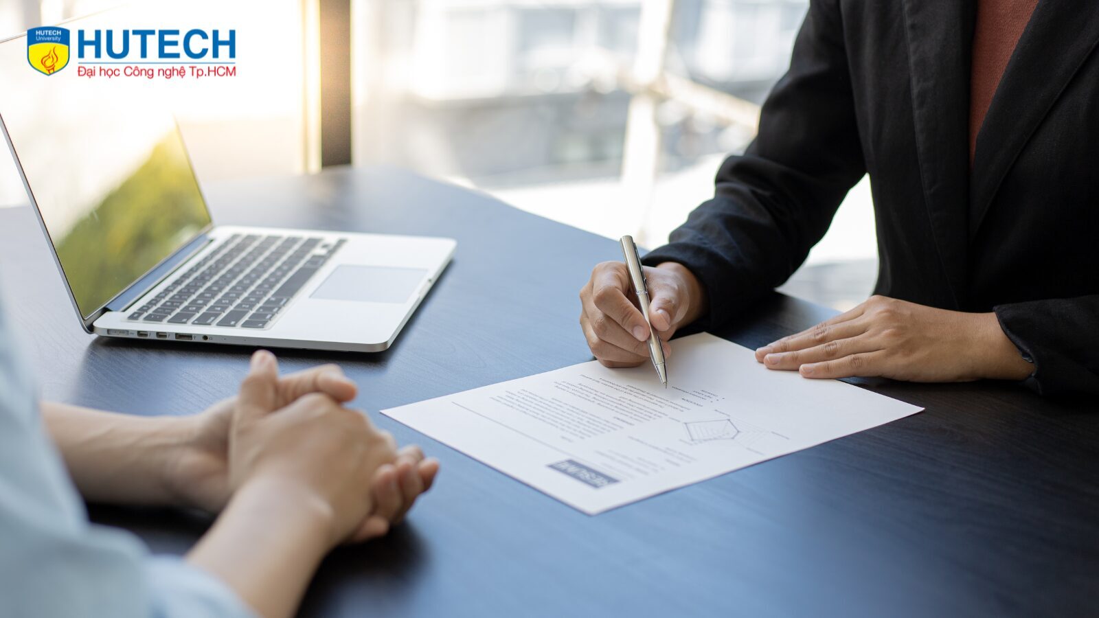 ẢNH WEB TS HUTECH - 2026-04-23T163509.866